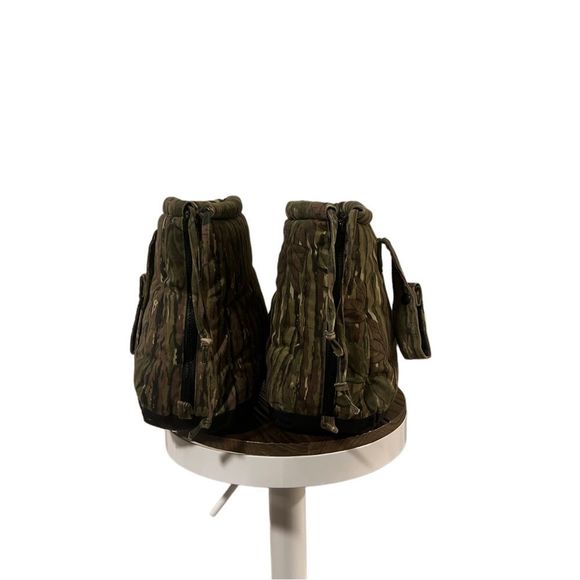 NWOT - IceBreakers Boot Blanket - Insulated Boot Covers - Size Medium - Picture 4 of 10